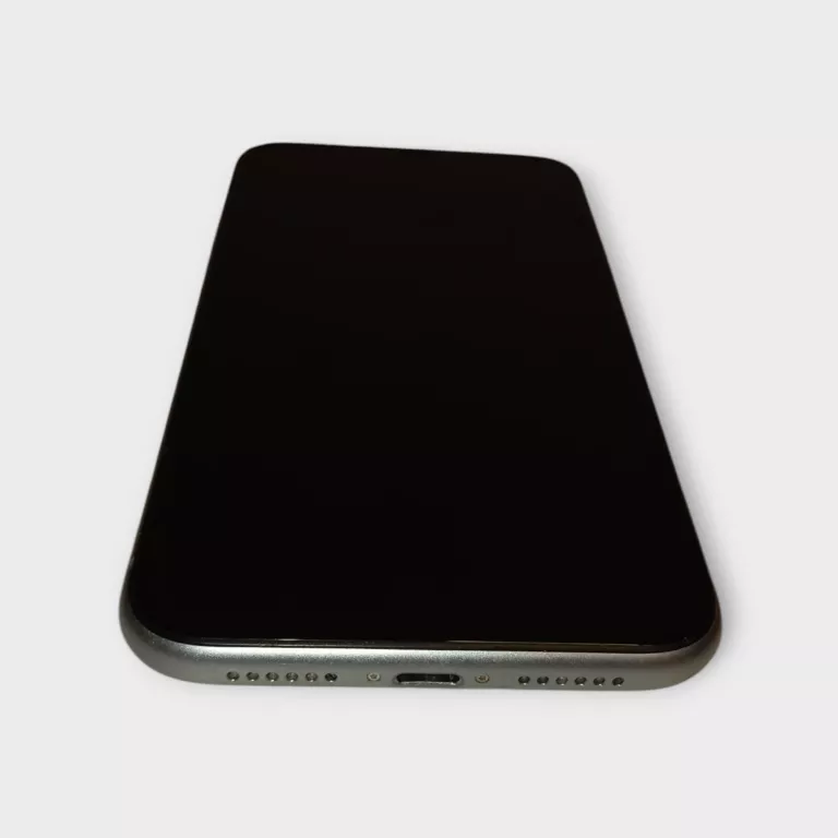 TELEFON IPHONE 11 128GB 76%