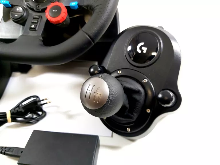 KIEROWNICA LOGITECH G29 + SHIFTER I PEDAŁY DO PS3 PS4 PS5