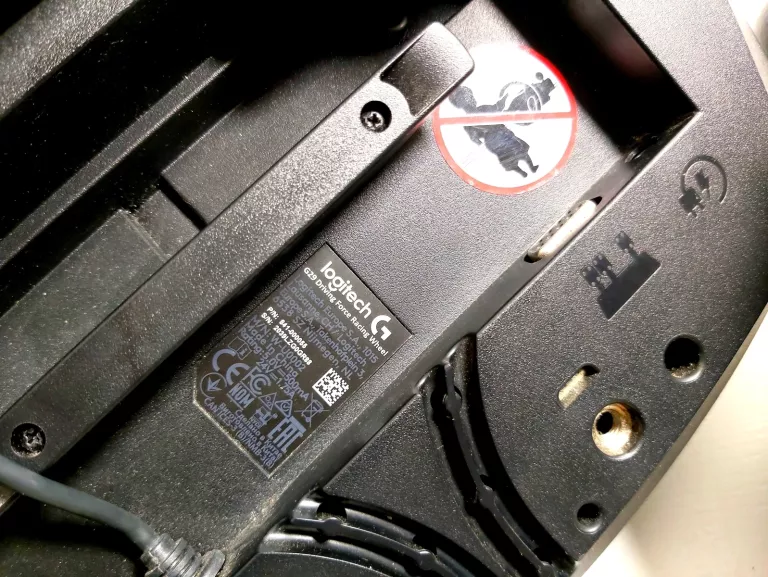 KIEROWNICA LOGITECH G29 + SHIFTER I PEDAŁY DO PS3 PS4 PS5