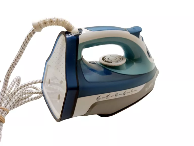 ŻELAZKO RAVEN EZ004 2800 W PUDEŁKO