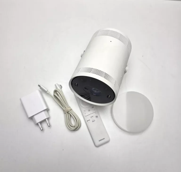 PROJEKTOR LED SAMSUNG THE FREESTYLE (SM-LFF3CLAX)