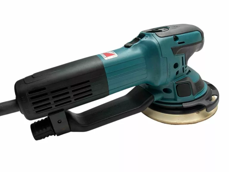 SZLIFIERKA OSCYLACYJNA MAKITA BO6050