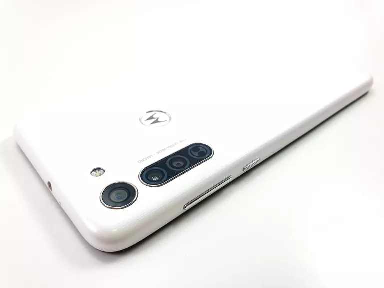 telefon-motorola-moto-g8-464gb-xt2045-bialy-typ-202685-212929