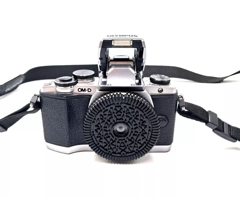 aparat-fotograficzny-olympus-om-d-e-m10-model-om-d-e-m10