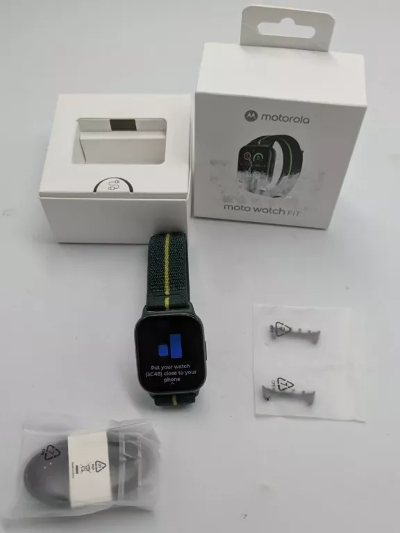 ZEGAREK SPORTOWY MOTOROLA MOTO WATCH FIT