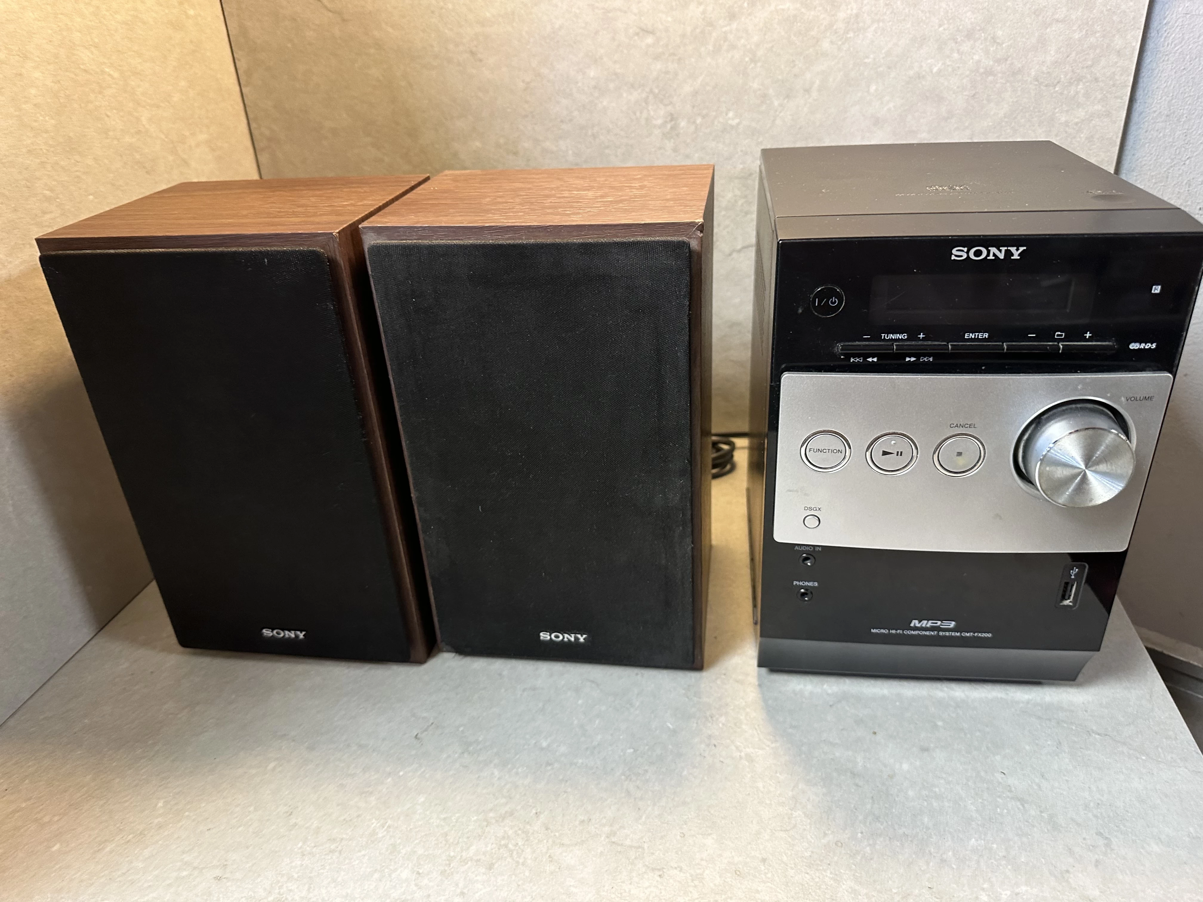 wieza-stereo-sony-hcd-fx200-2-glosniki-osiedle-niepodleglosci-1-krakow