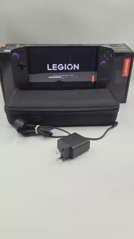KONSOLA LENOVO LEGION GO SPRAWNA !!