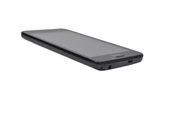 TELEFON  HUAWEI  Y635