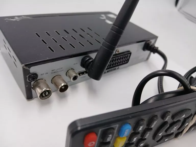DEKODER DVB-T2 LTC + PILOT