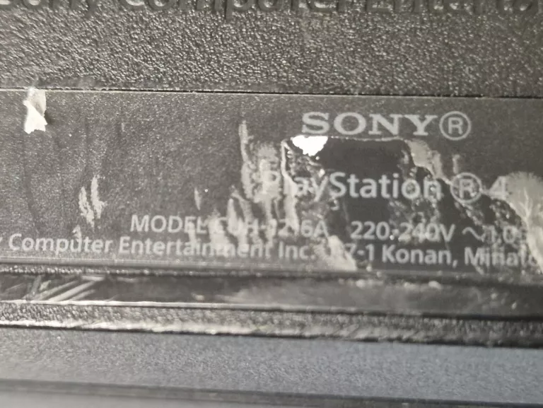 KONSOLA PLAYSTATION 4  500GB  CUH-1216A PAD 5X GRA