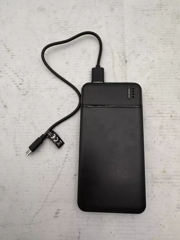 POWERBANK 10000 MAH + KABEL