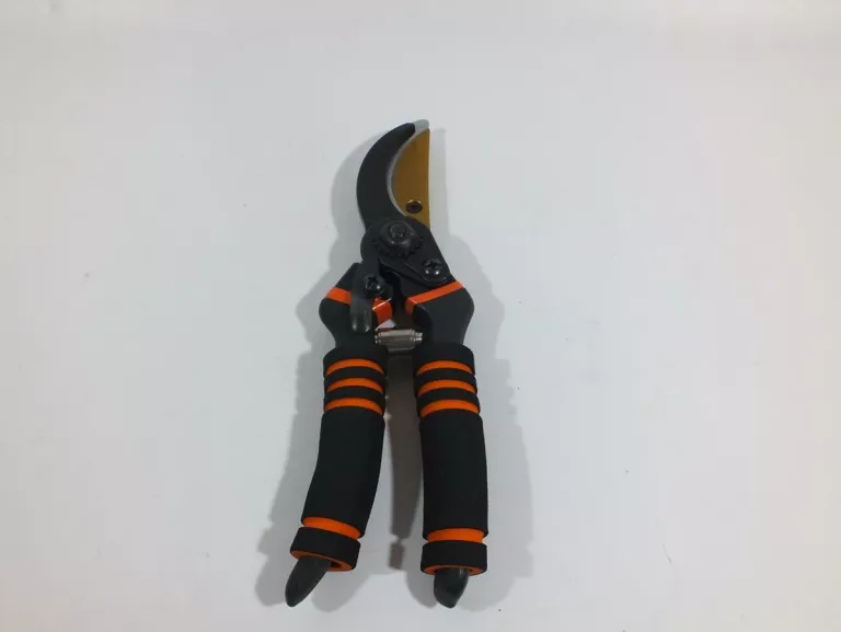 SEKATOR NN