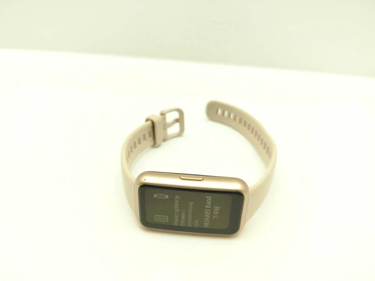 smartwatch-huawei-band-7-stan-11323-2