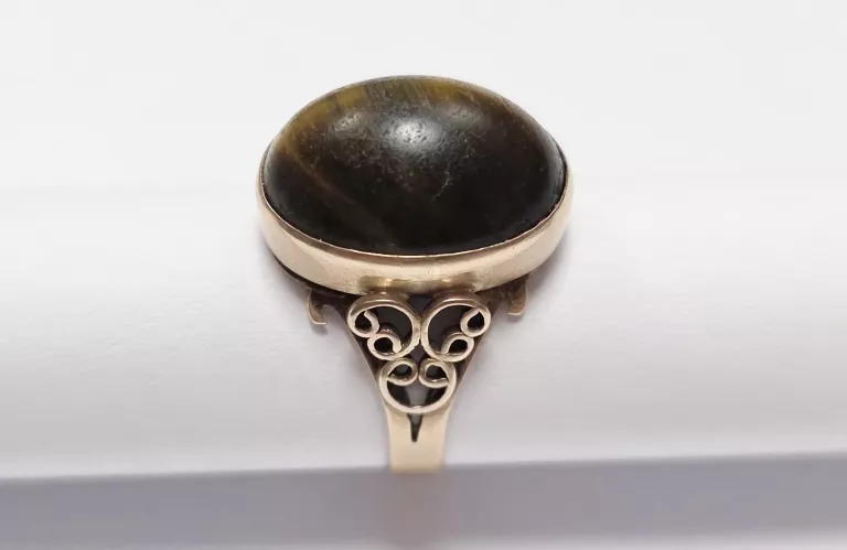 ZŁOTY PIERŚCIONEK 4,44G PR.583 Z CIEKAWYM OCZKIEM