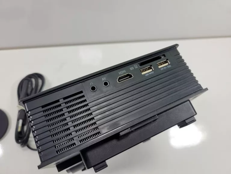 hykker-projektor-vision-130-czarny-technologia-wyswietlania-204793-221741