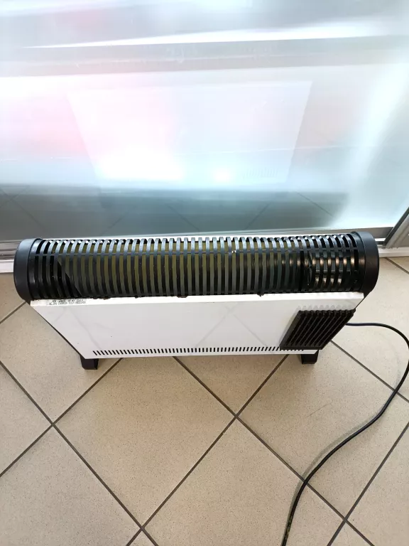 GRZEJNIK ELEKTRYCZNY KONWEKTOROWY Z WENTYLATOREM 2000W