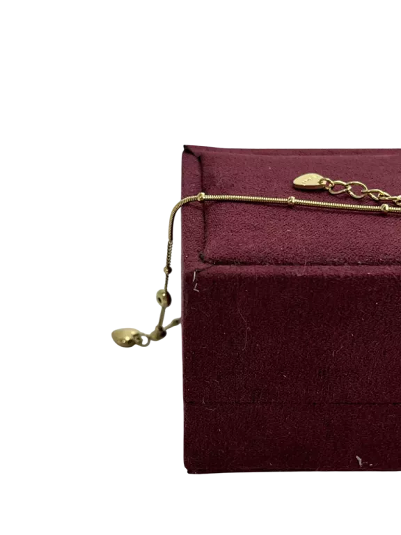 BRANSOLETKA ZE STALI CHIRURGICZNEJ POZŁACANA NA NOGĘ Z SERUSZKIEM