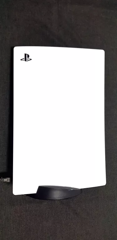 KONSOLA PLAYSTATION 5 CFI-1116A 2 PADY+ 2 GRY GRAN TURISMO 7 BATTLEFIELD 4