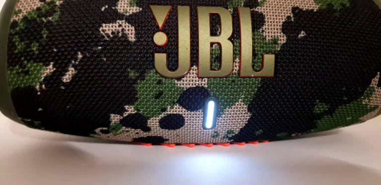 GŁOŚNIK PRZENOŚNY JBL CHARGE 5 40W MORO STAN BDB