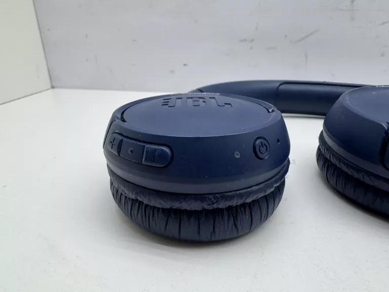 JBL TUNE 520BT SŁUCHAWKI NAUSZNE BT