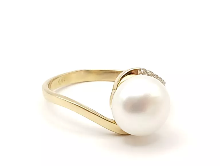 ZŁOTY PIERŚCIONEK PERŁA 2,82G R16 P585