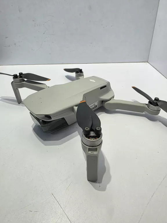 dron-dji-mini-2-combo-kod-producenta-cpma0000030701