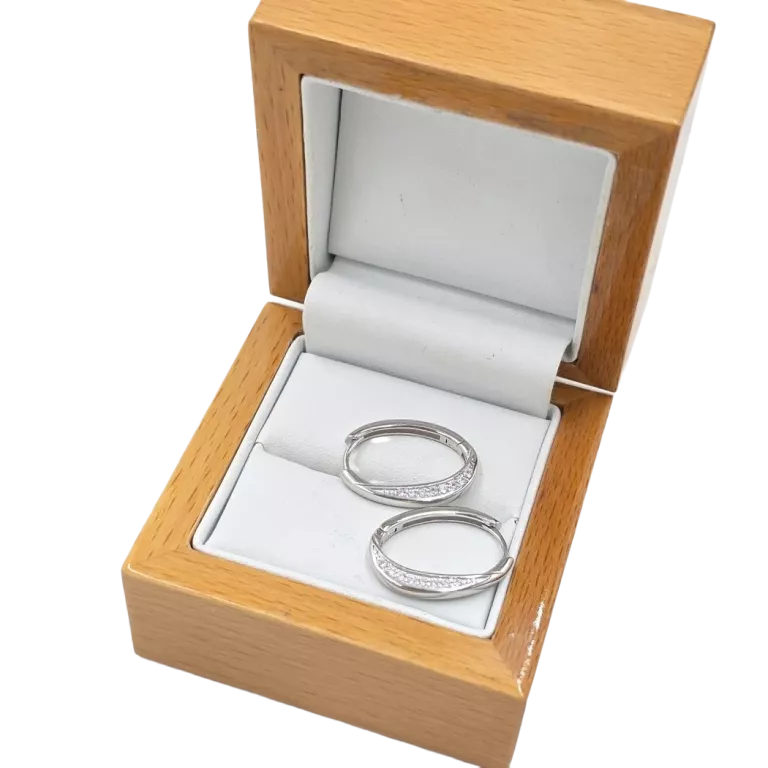 SREBRNE KOLCZYKI OWALNE NA ANGIELSKIE ZAPIĘCIE [925 3,6G]