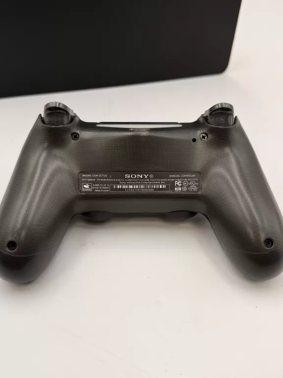 KONSOLA PS4 SLIM 500GB +PAD