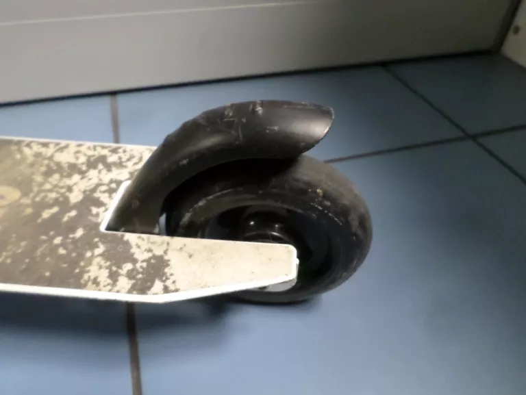 HULAJNOGA WYCZYNOWA NILS EXTREME