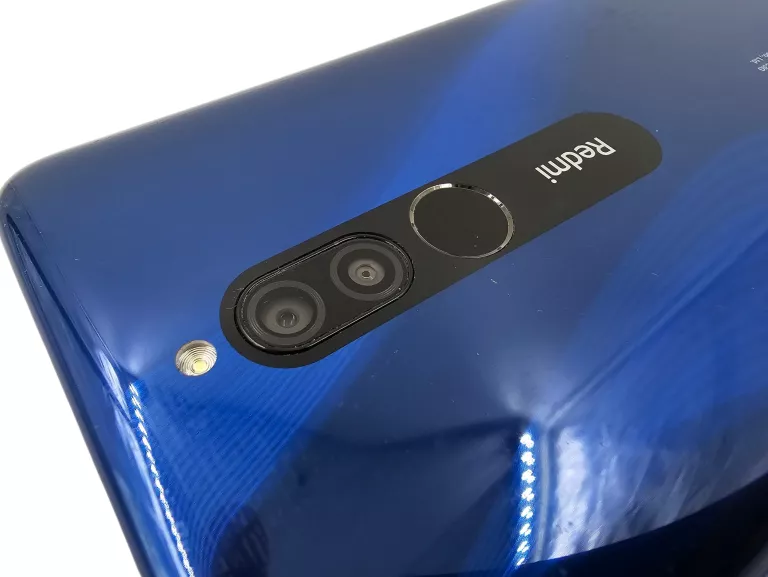 TELEFON XIAOMI REDMI 8 4/64 6,2" HD+12 MPX 5000 MAH BEZ BLOKAD