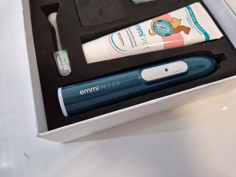 emmi-pet-20-szczoteczka-ultradzwiekowa-dla-psa-kota-2-generacja-liczba-sztuk-w-zestawie-1