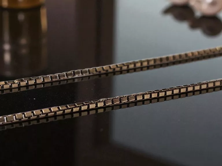 ZŁOTY ŁAŃCUSZEK 585 (14K) / W.5,69 G DŁ,62 CM KOSTKA