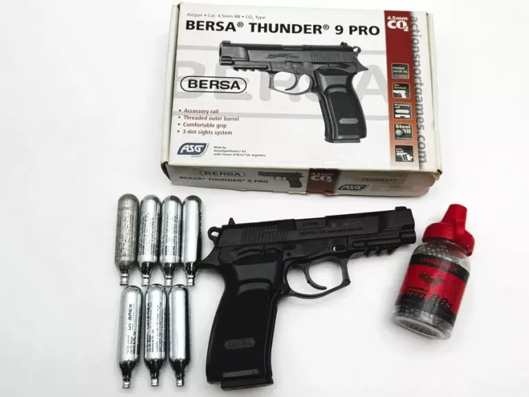 WIATRÓWKA BERSA THUNDER 9 PRO 4,5 MM BB