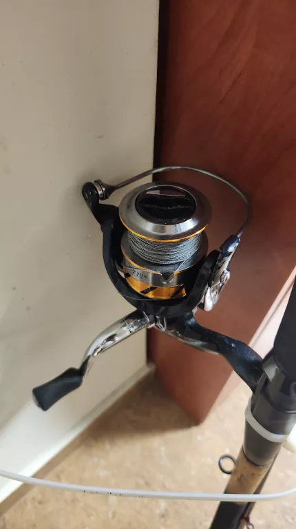 WĘDKA SHIMANO CATANA FEEDER  PLUS KOŁOWROTEK
