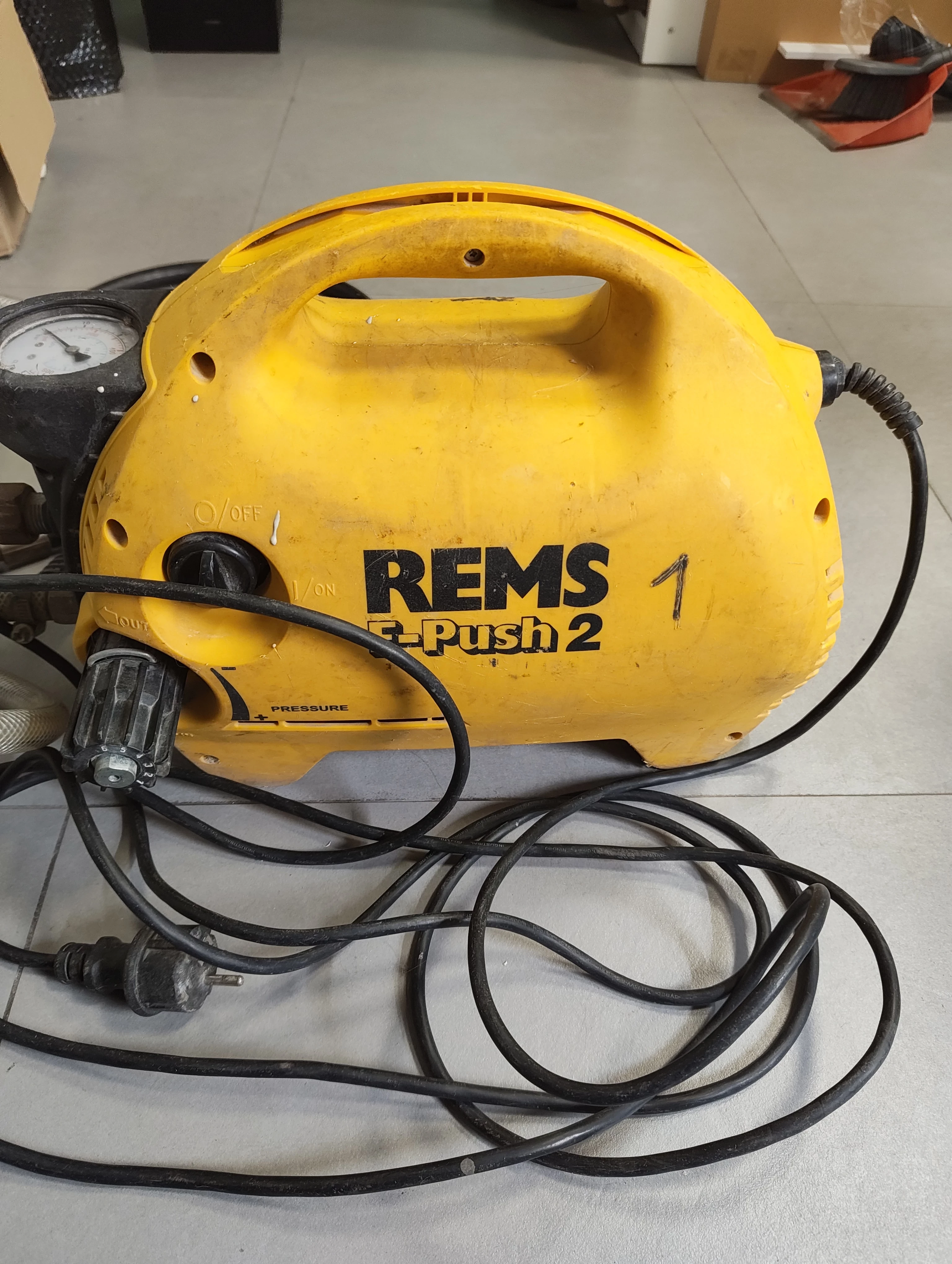 pompa-kontrolna-rems-e-push-2-slowackiego-4-walbrzych-sj