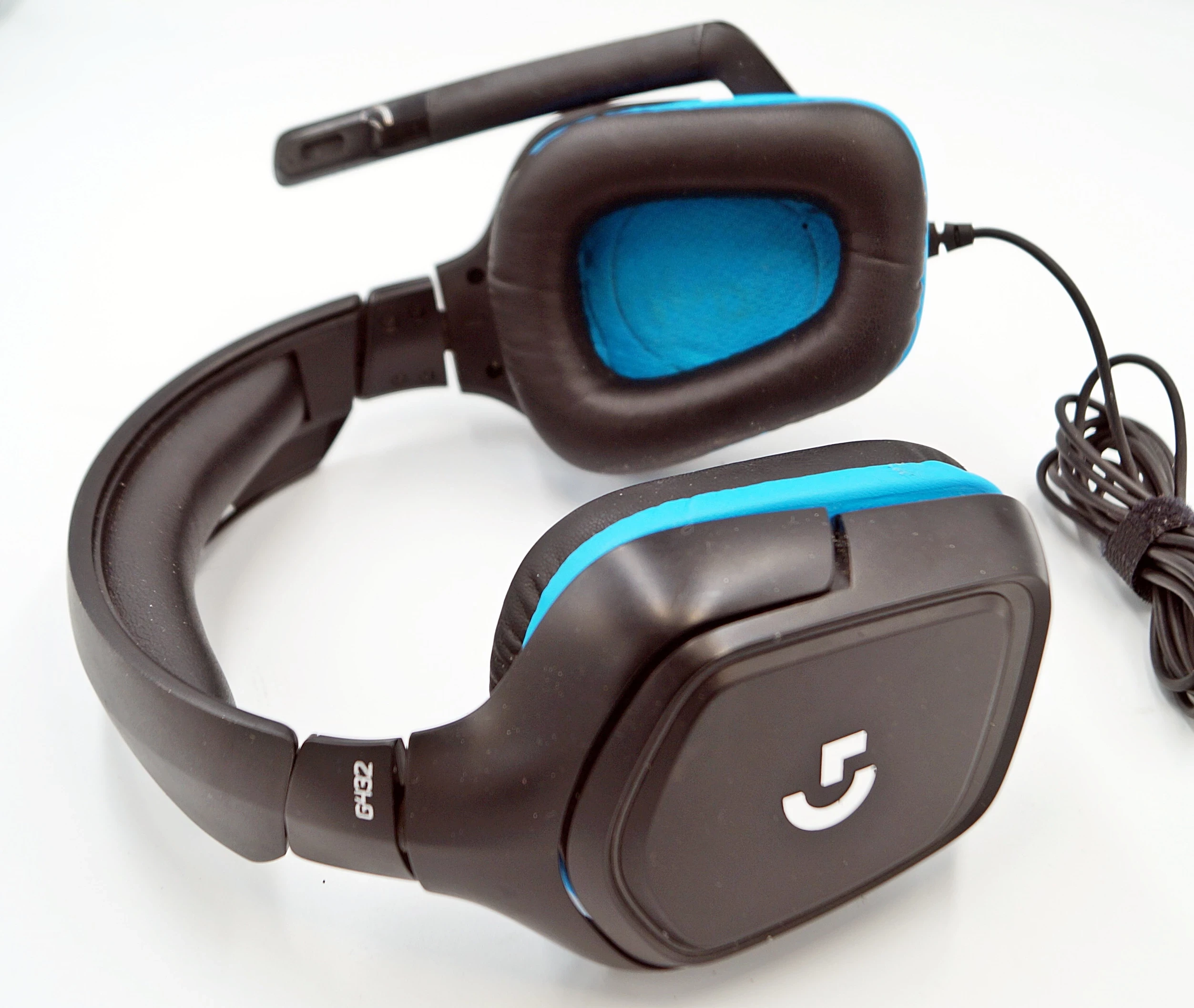 sluchawki-logitech-g432-surround-sound-gaming-ean-gtin-766234344302