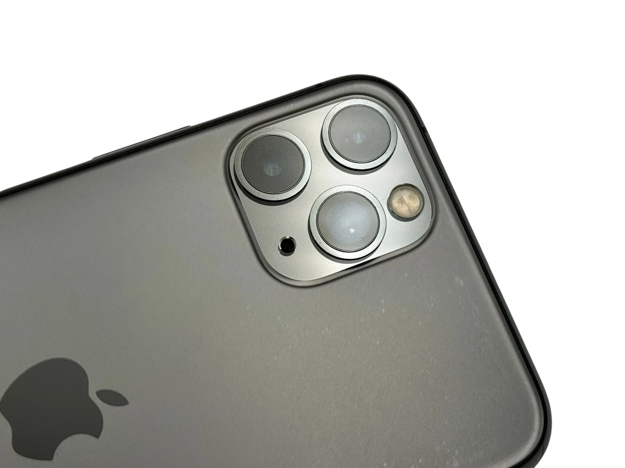 telefon-apple-iphone-11-pro-256gb-space-gray-58-bat-73-opis-przekatna-ekranu-580