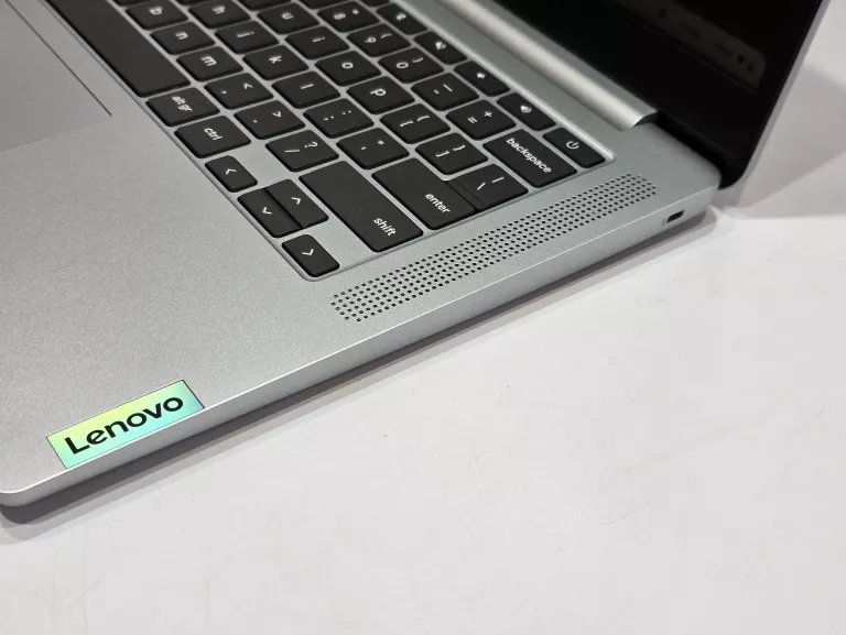 LAPTOP LENOVO IDEAPAD SLIM 3 CHROME 14M868 KOMPLET + PARAGON 05.10.2025