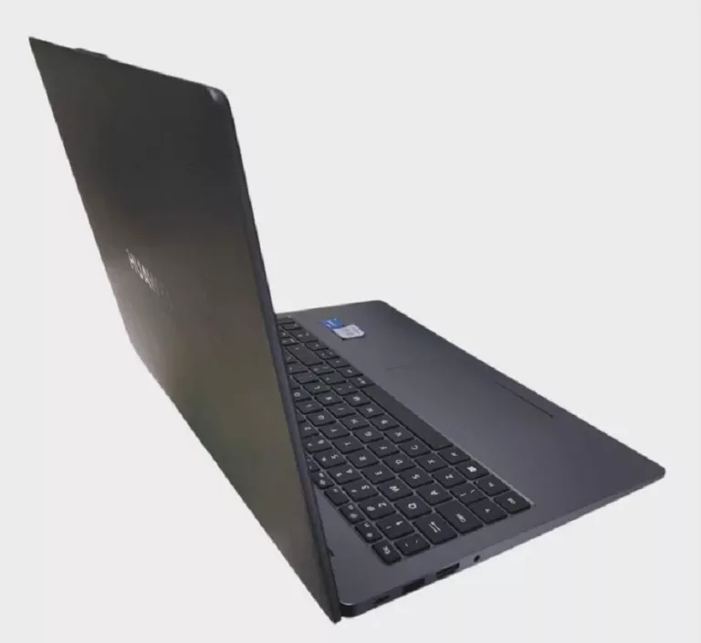 LAPTOP HUAWEI MATEBOOK D16 MCLG-X