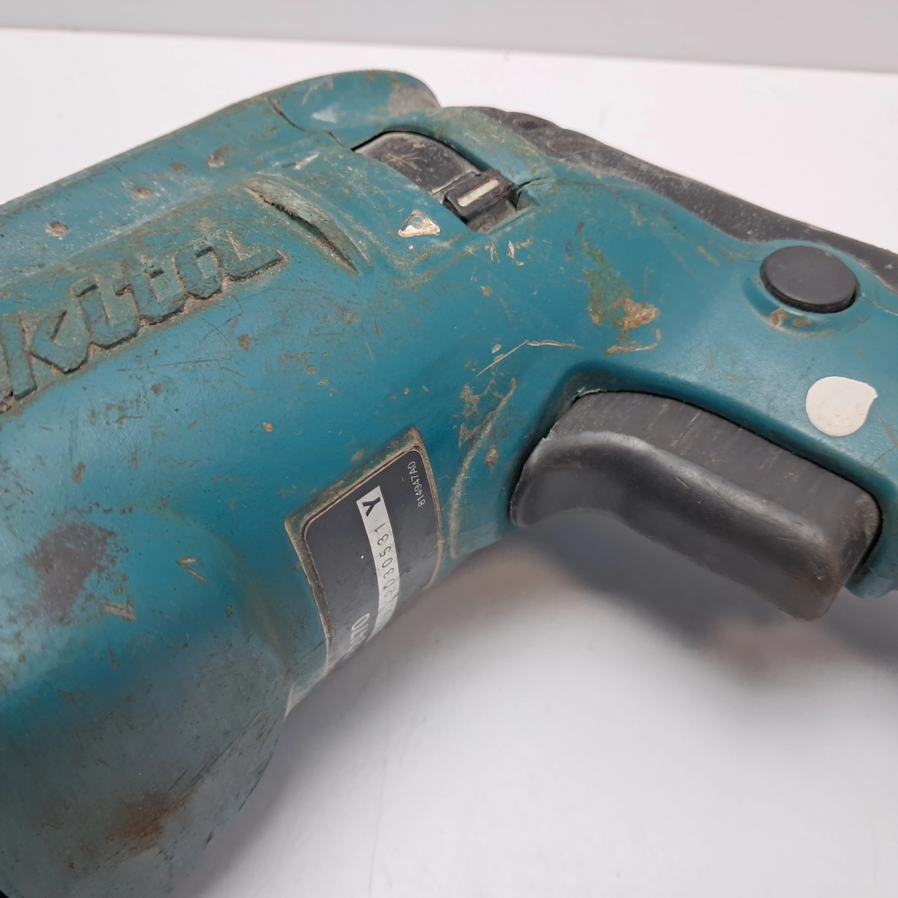 mlotowiertarka-makita-hr2470-780w-funkcyjnosc-205137-222597