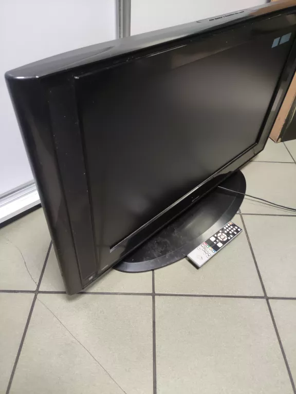 TELEWIZOR FUNAI  LCD-D3207 PILOT KABEL