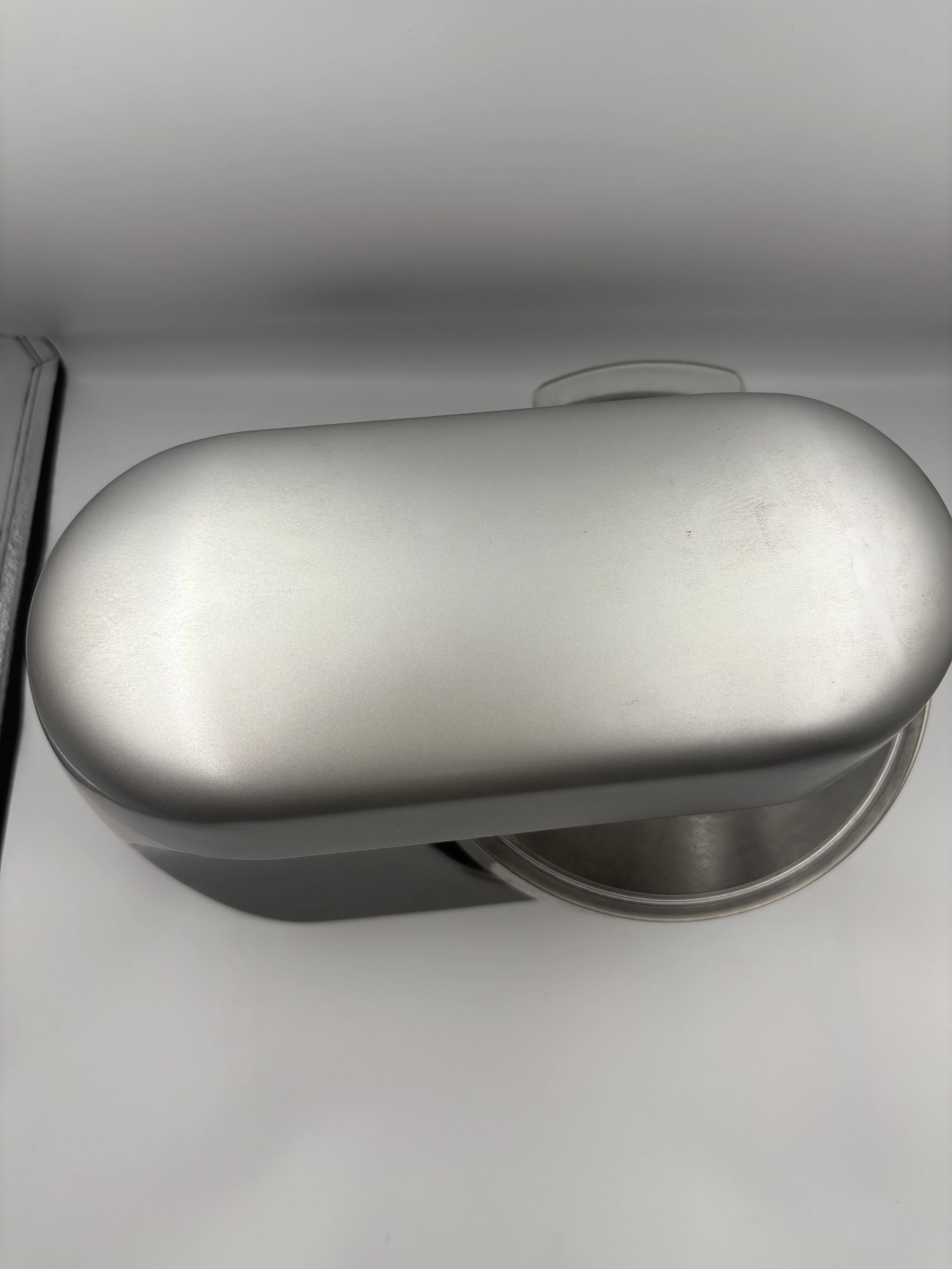 robot-kuchenny-clatronic-km-3709-stan-11323-2