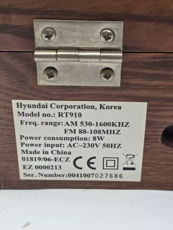 gramofon-hyundai-retro-rt910-kod-producenta-rt-910