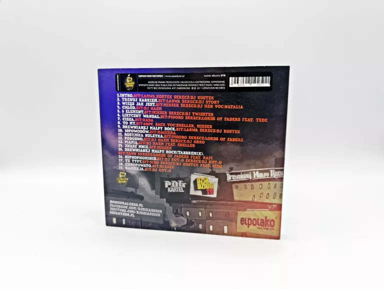 DONGURALESKO - DREWNIANEJ MAŁPY ROCK CD+DVD