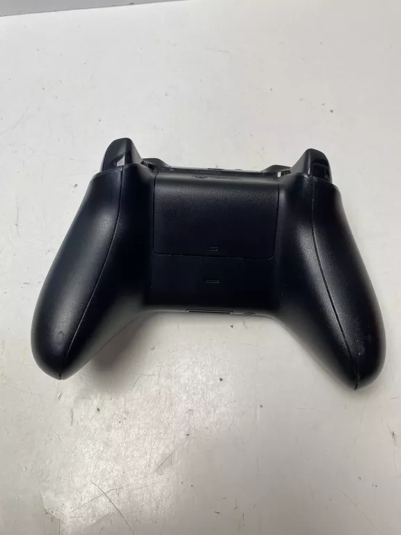 PAD DO XBOX ONE CZARNY