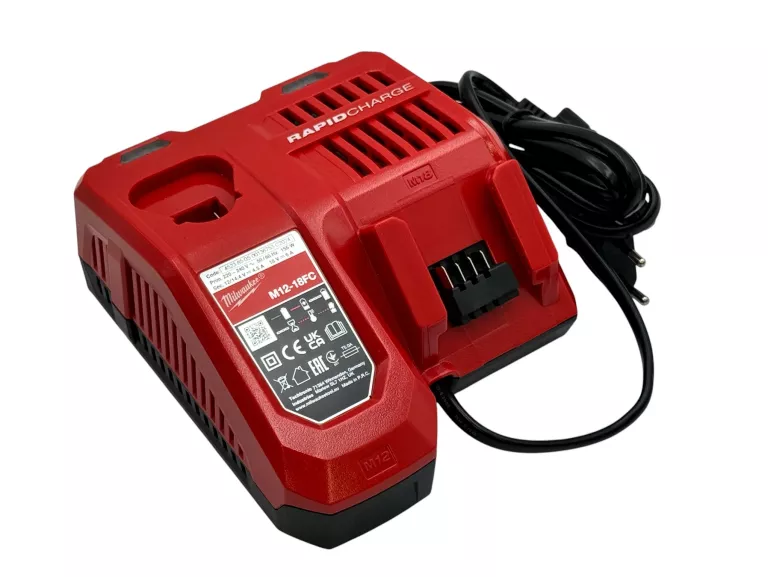 SZYBKA ŁADOWARKA MILWAUKEE M12-18 FC RAPIDCHARGE 2024R - STAN IDEALNY!