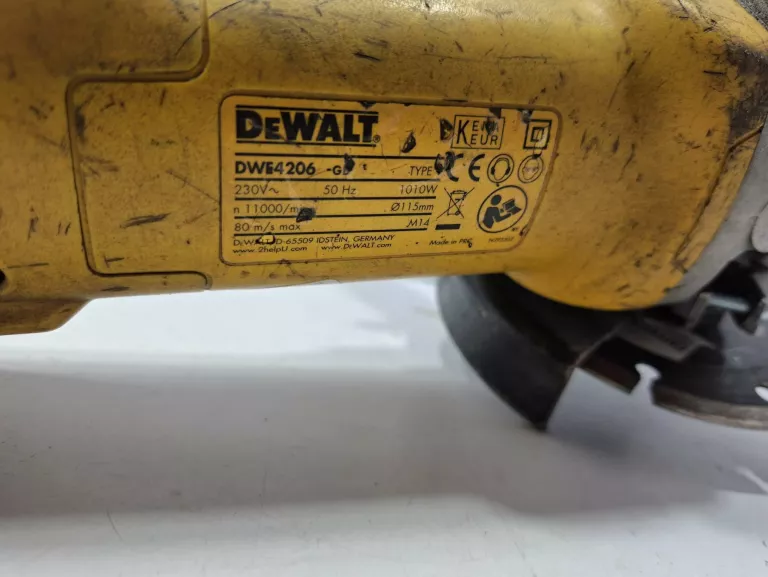 SZLIFIERKA DEWALT DWE4206
