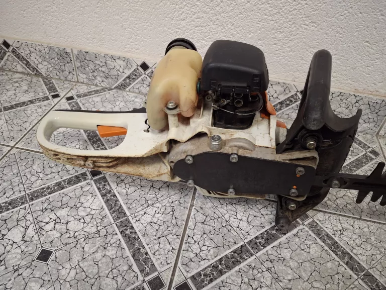 NOŻYCE DO ŻYWOPŁOTU SPALINOWE STIHL HS 45