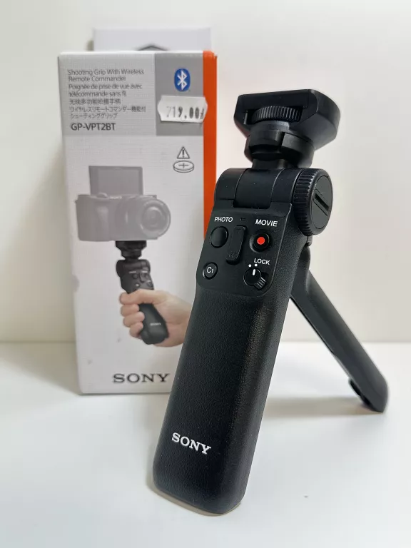 UCHWYT Z BEZPRZEWODOWYM PILOTEM SONY GP-VPT2BT WARTO/OKAZJA