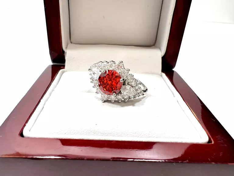 SREBRNY PIERŚCIONE Z OCZKIEM R15/ 925